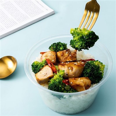 Jednokratni PP plastični poklopac za mikrovalnu-zagrijanu prozirnu hranu u kontaktu s hranom Poklopac kutije za ručak sa certifikatom ISO9001 za salatu za supu sa rezancima Bento